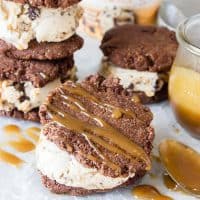 Frozen Chocolate Caramel Ice Cream Cookie Sandwiches - vegan, gluten free!