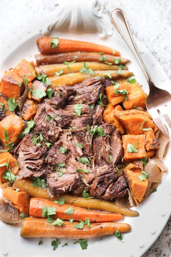 Slow Cooker Pot Roast | https://www.wickedspatula.com