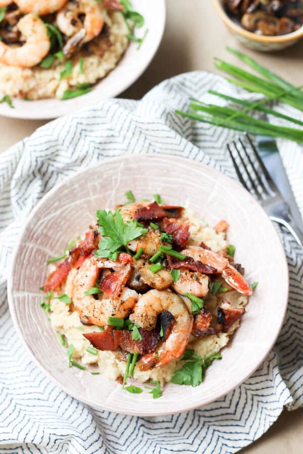 Paleo Low Carb Shrimp and Cauliflower Grits Recipe - Bowl with grits and shrimp