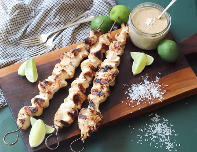 chicken satay marinade with chicken breast on skewers