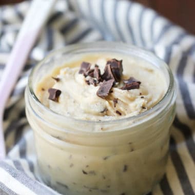 Paleo Edible Chocolate Chip Cookie Dough - 5 minutes is all you need! | wickedspatula.com