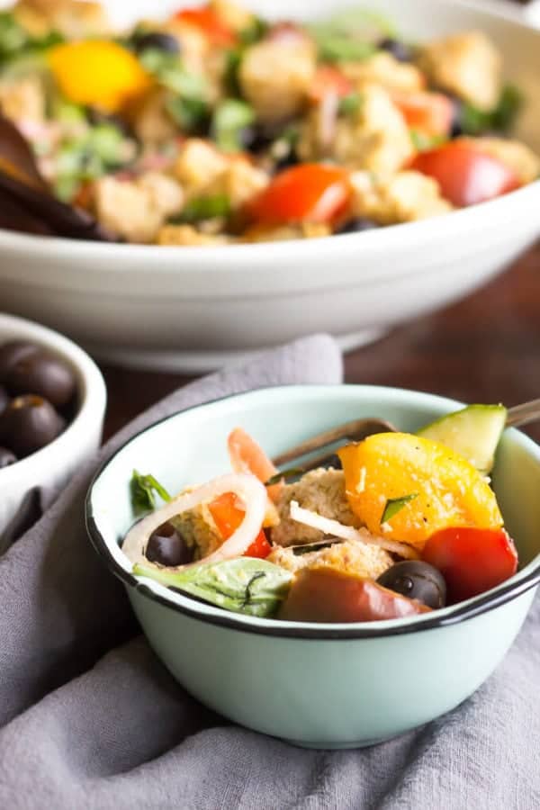 Paleo Panzanella Salad | wickedspatula.com