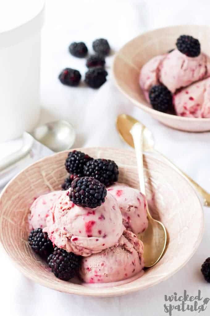 homemade blackberry ice cream in a bowl ready to serve