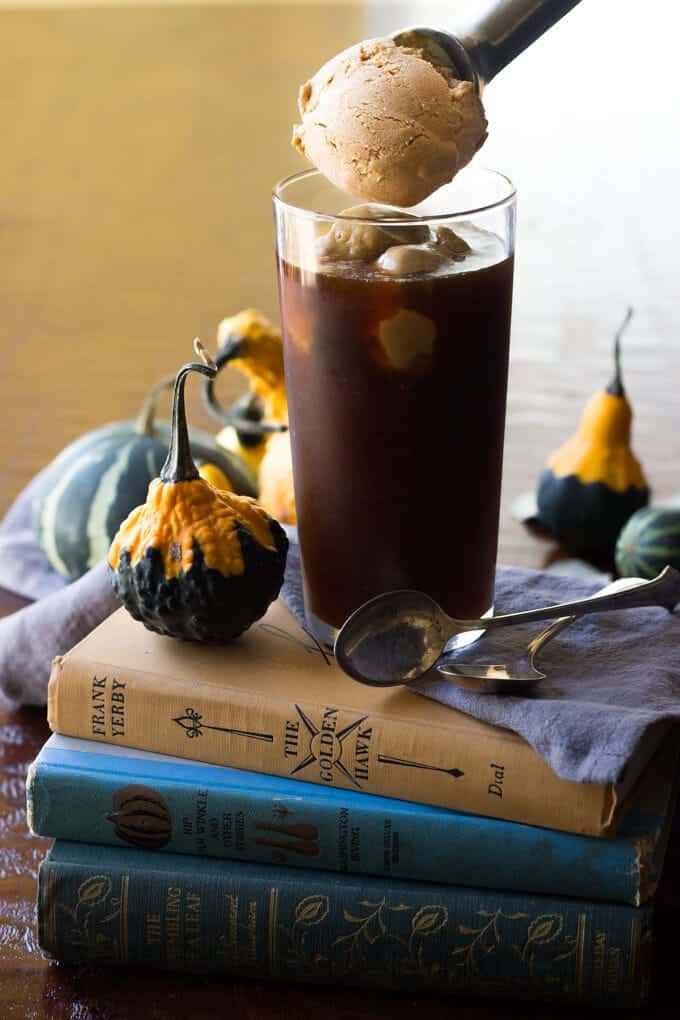 Paleo Pumpkin Ice Cream Coffee Float - This dairy free paleo pumpkin ice cream is perfect for early fall days!! | wickedspatula.com