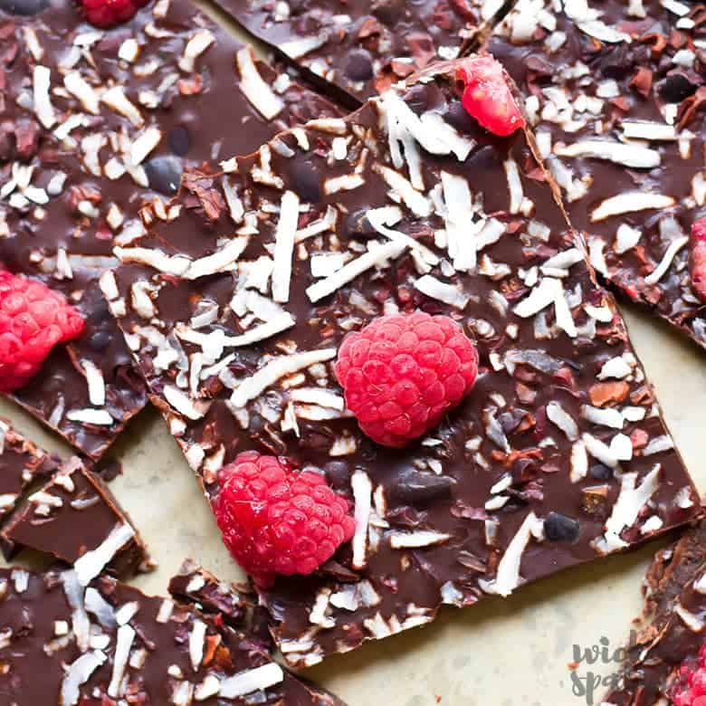 easy dark chocolate bark with raspberries