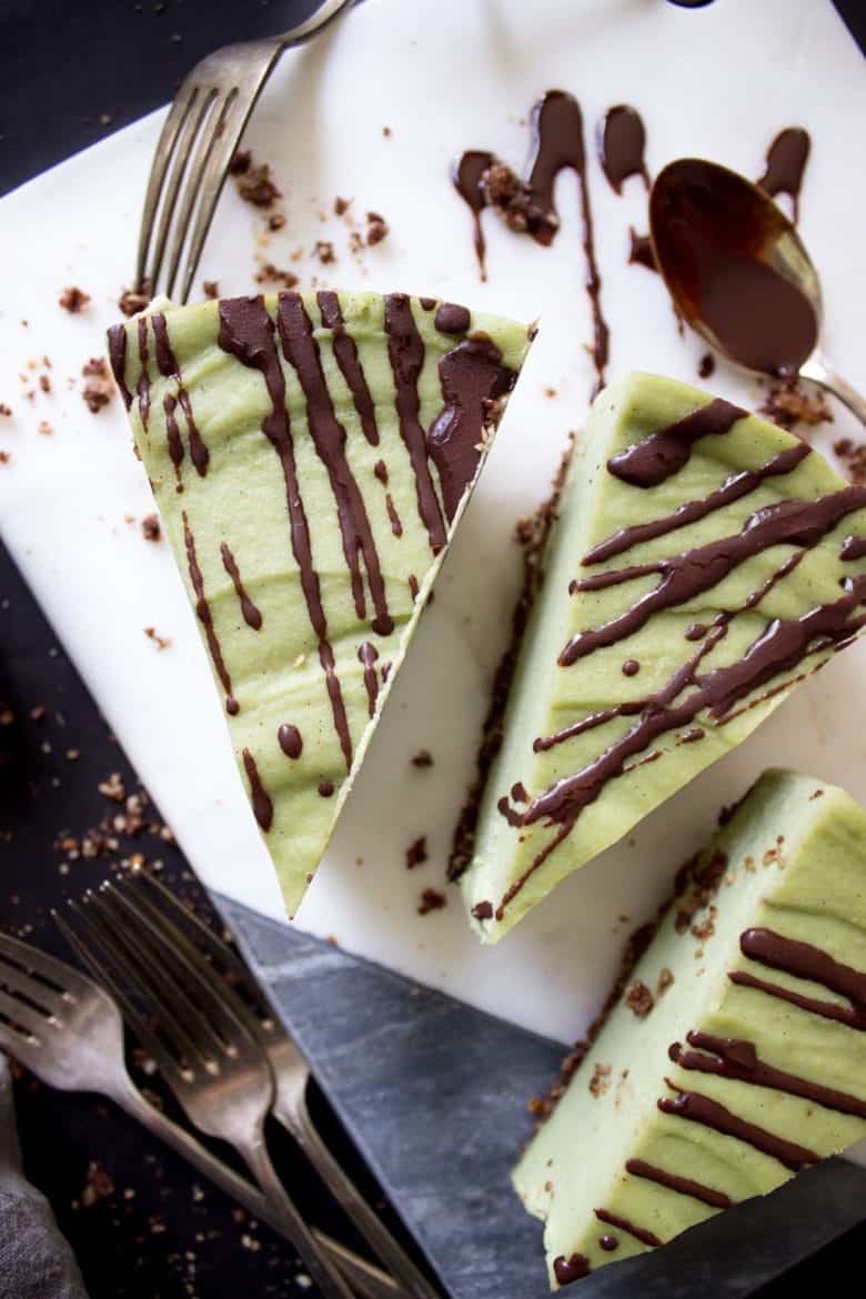 Decadent and creamy this Raw Vegan Matcha Cheesecake is also paleo friendly and has the exact same taste and texture as normal cheesecake!