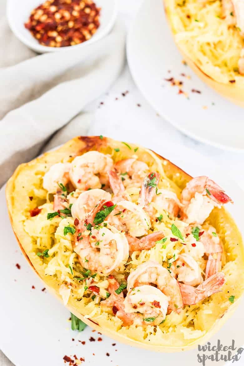 spaghetti squash recipes with shrimp with red pepper flakes
