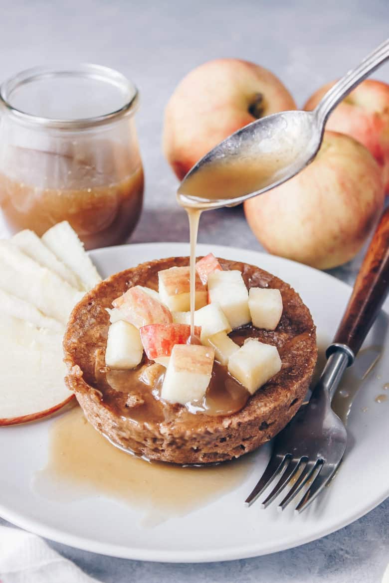 Paleo Caramel Apple Mug Cake