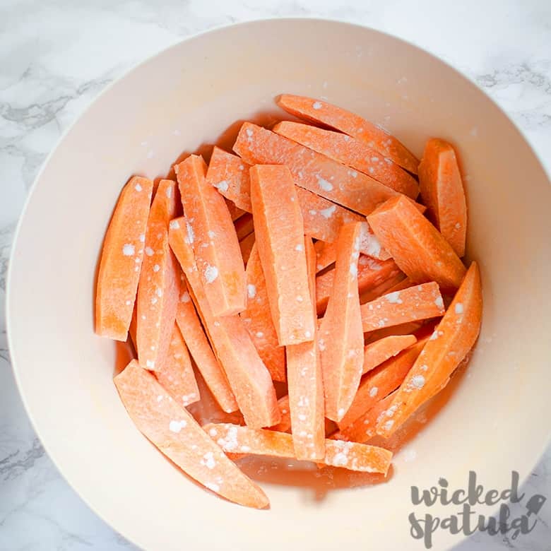 Sweet potato fries with arrowroot powder