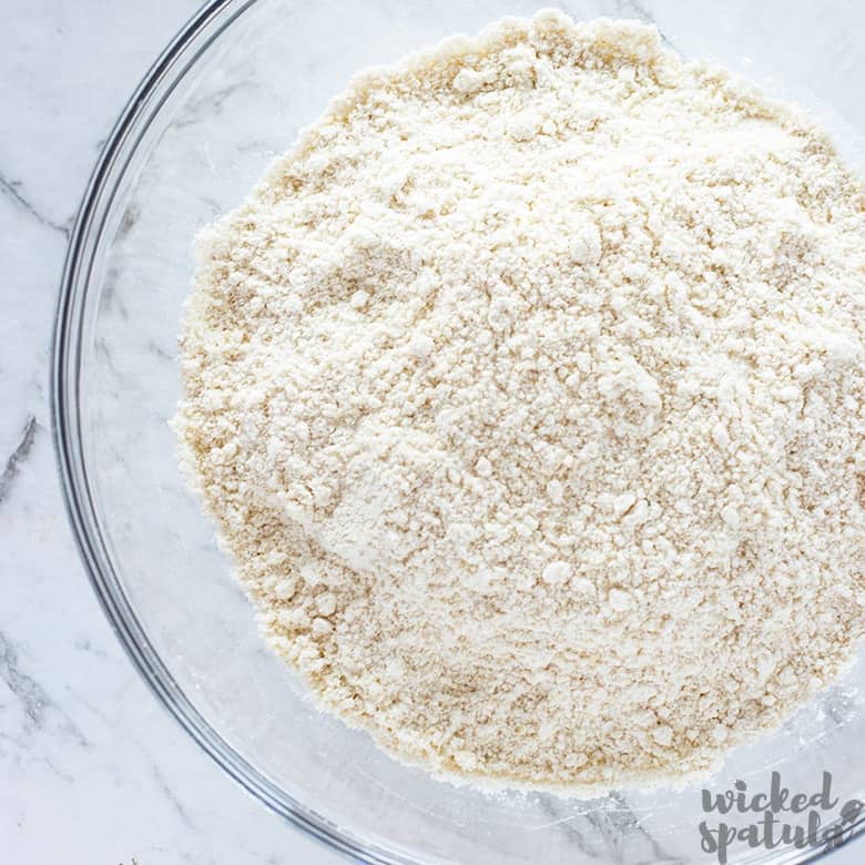 almond flour in bowl for almond flour pie crust