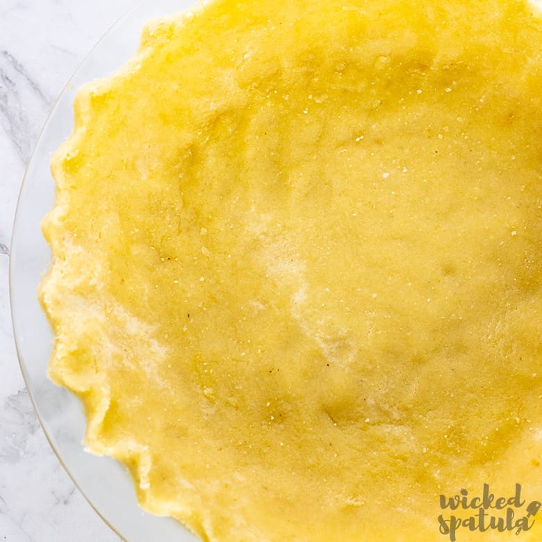 almond flour pie crust in pie pan